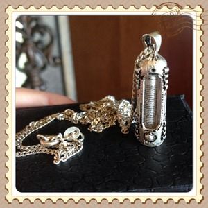 🌸Message in a Bottle silver necklace🌸