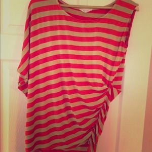 One and half shoulder top