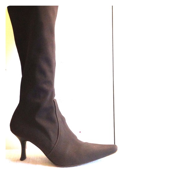 Donald J Pilner Brown Boots with Golden Heel