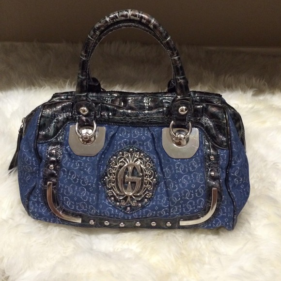 REDUCED❤️Guess navy monogram handbag