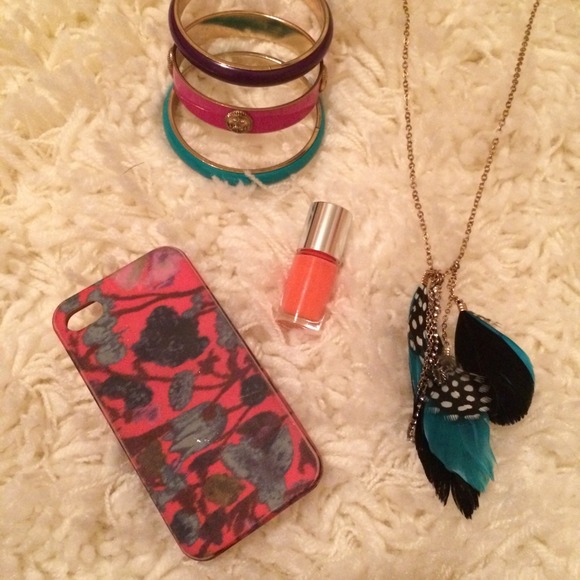 J.Crew Floral iPhone 4s case! - Picture 4 of 6