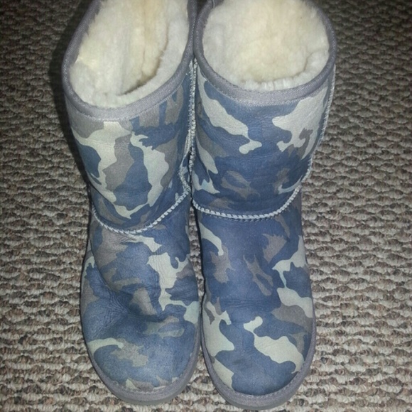 UGG Shoes 0 Authentic Camo Uggs Soldddddd Poshmark