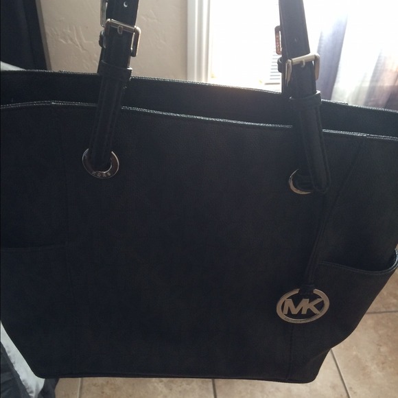 Mk