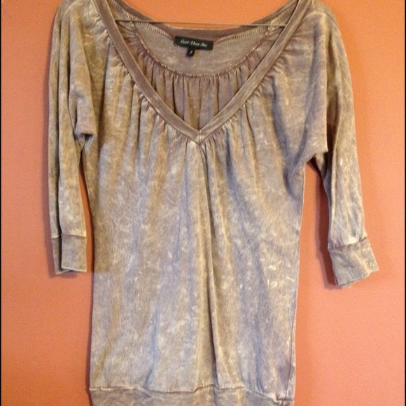 Heart, moon, star quarter sleeve top - Picture 1 of 1