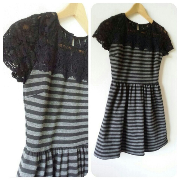 🎊HP🎯Cute striped dress - Picture 2 of 4