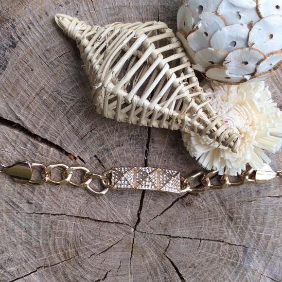 Gold pyramid pave bracelet