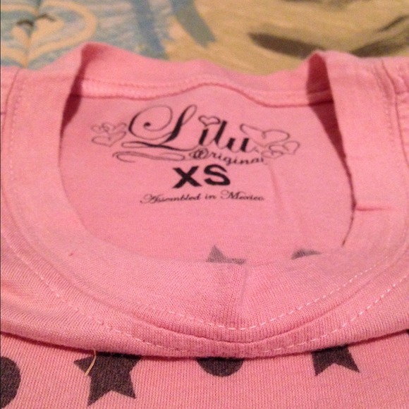 🎀Cute Pink graphic Tee🎀🌻