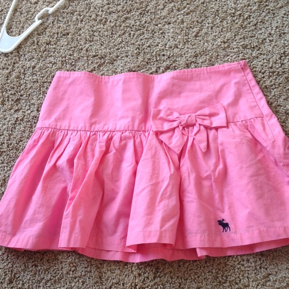 Pink Abercrombie Ruffle Bow Skirt
