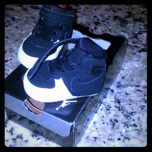 jordan 12 af1 fusion