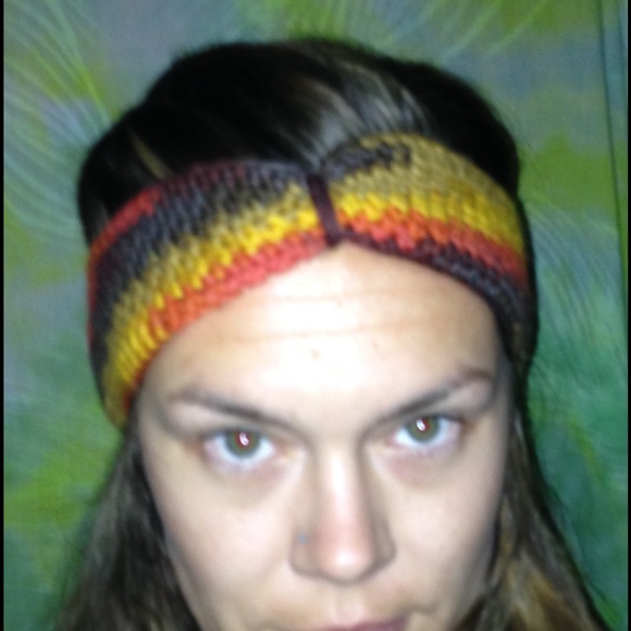 Turban style head band - Picture 3 of 3