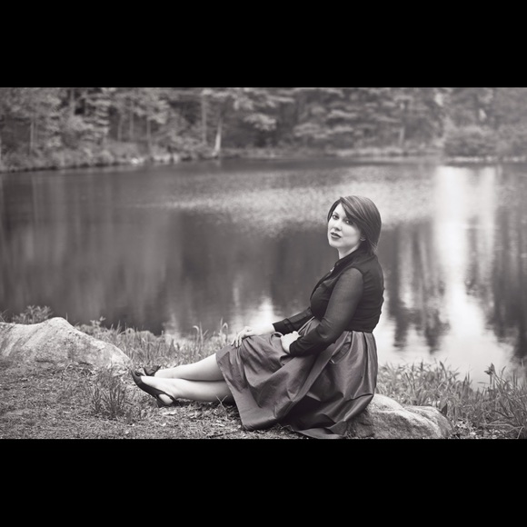 Meet your seller! 😊 - Picture 3 of 6