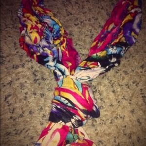 LOVELY  TWO SCARVE BUNDLE  FOR IRME2