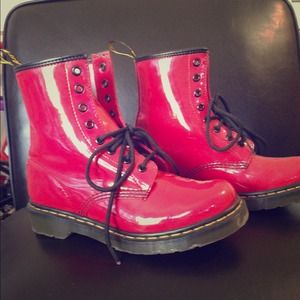 ❌SOLD❌💋✨AUTHENTIC Dr Martens