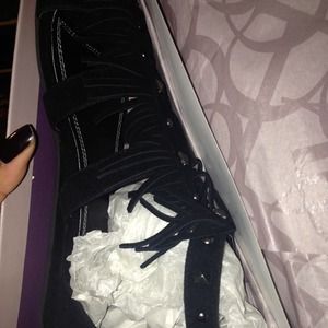 Black scandals !! 😊 for SALE!!!!