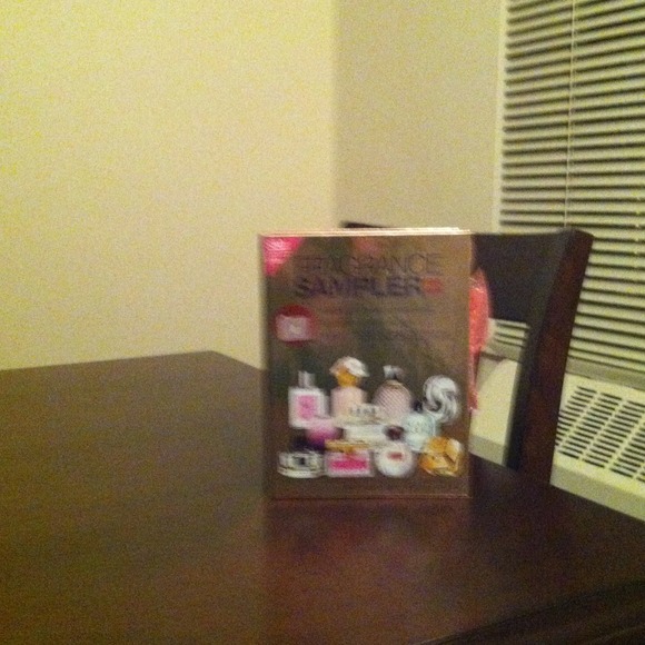 Fragrance Sampler - Picture 2 of 3