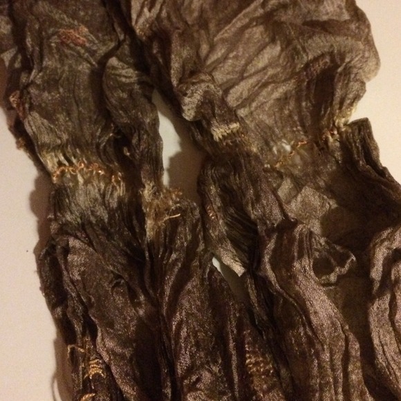 Spring & summer scarves - Picture 2 of 4