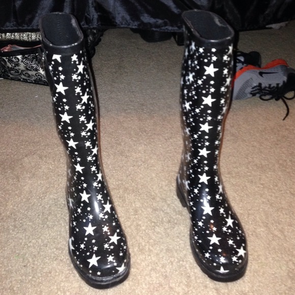 Rainboots