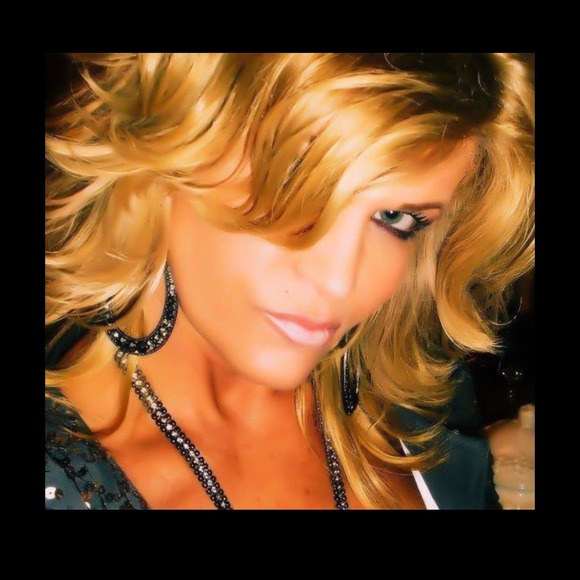 🌹Krystal's Fashion🌹 - Picture 4 of 4