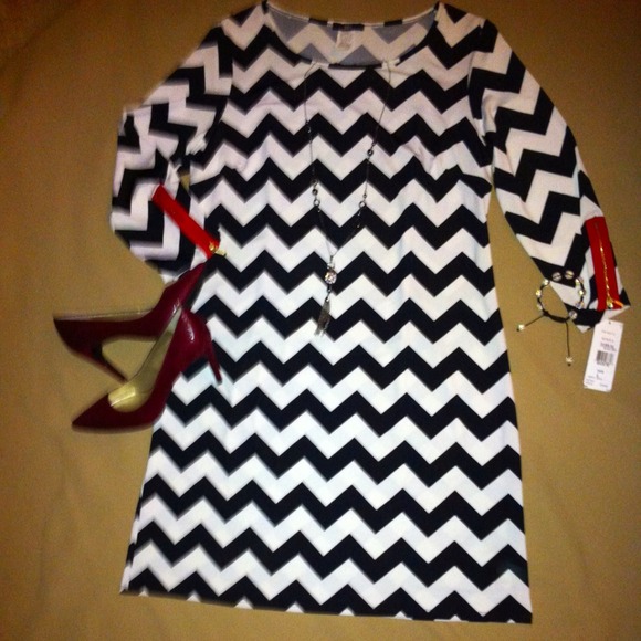 3X's HP! Chevron Dress❤ - Picture 2 of 4