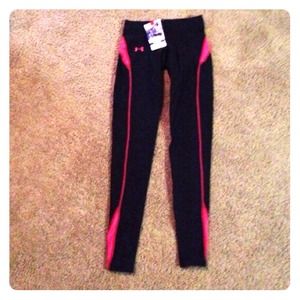Under armour compression cold gear workout pants.
