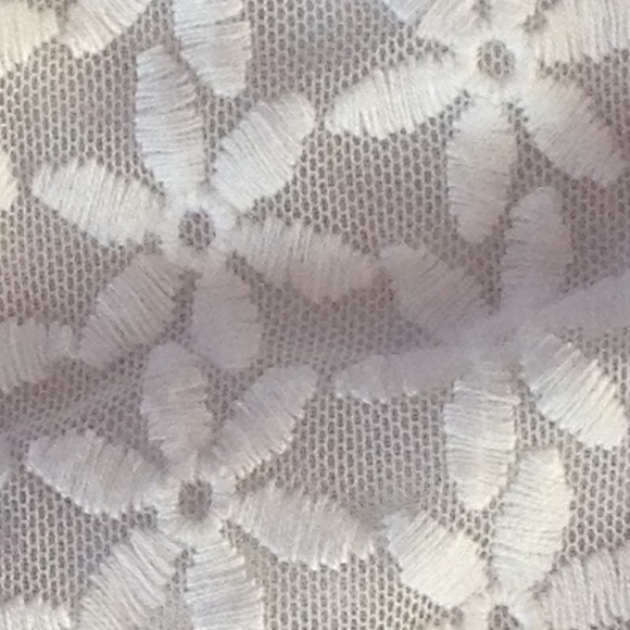 Flowered crop top - Picture 2 of 2