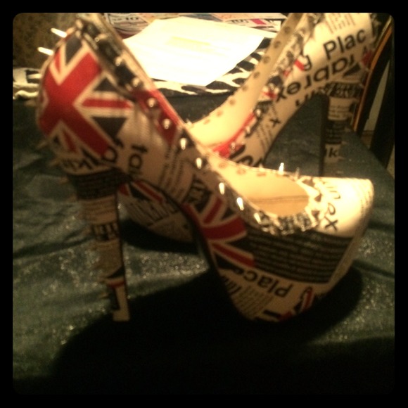 6inch Union Jack spiked heels🔥🔥