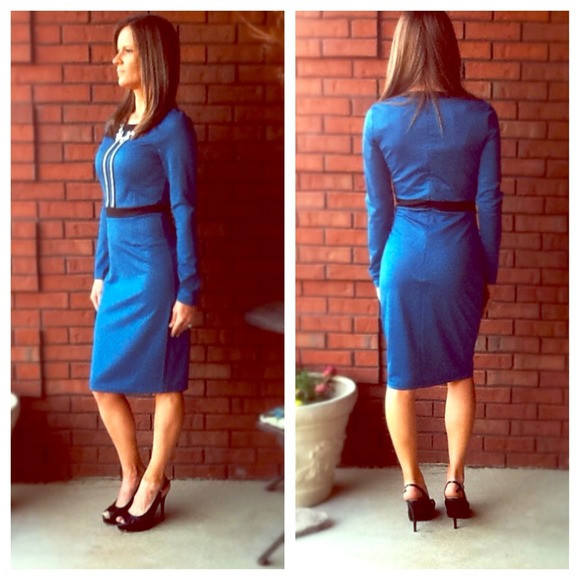 Beautiful Teal Sheath Dress
