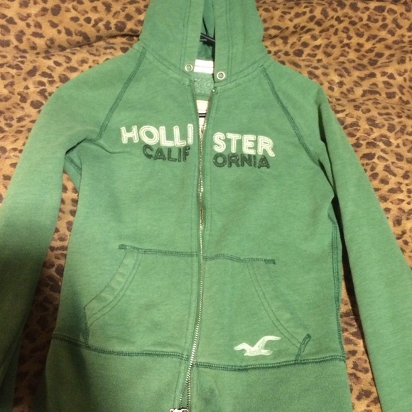 HOLLISTER zip up hoodie