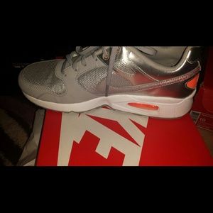 Woman's Nike Air Max