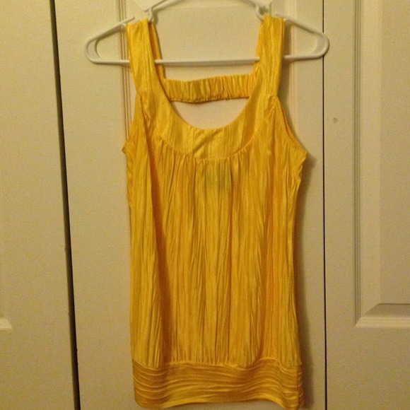 Cute yellow tank