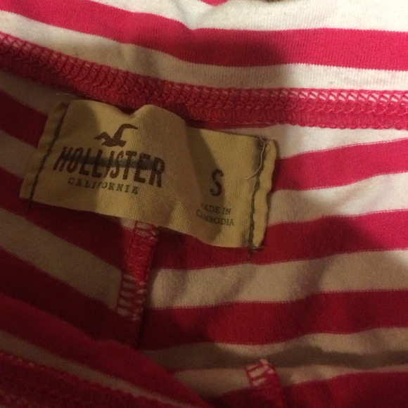HOLLISTER fold over shorts size small - Picture 3 of 4