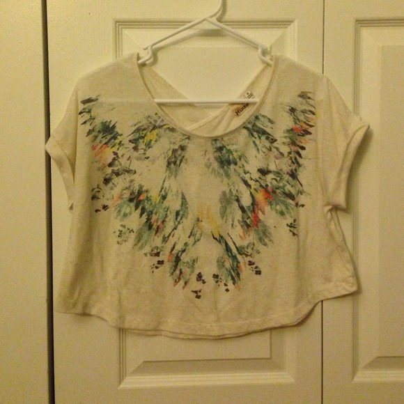 Adorable graphic crop