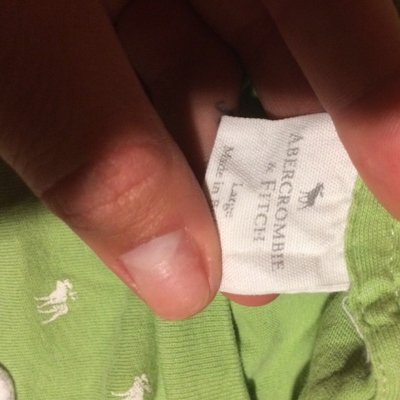 Abercrombie large graphic tee - Picture 3 of 3