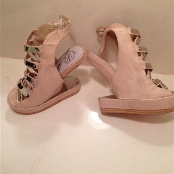 JEFFERY CAMPBELL 'Giles' Nubucks - Picture 3 of 4