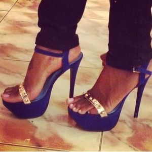 Sexy Royal Blue heels and Jhada heels bundled (10)