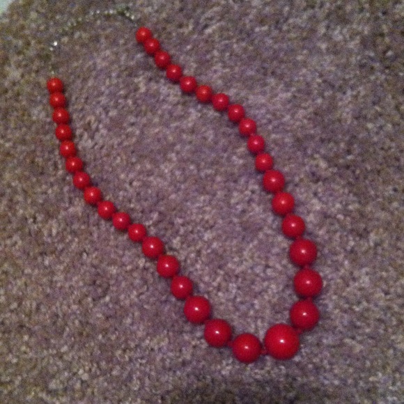 Necklace - Picture 2 of 2
