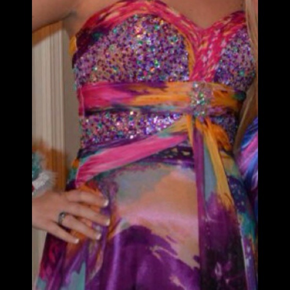 Tony bowls prom dress - Picture 2 of 4