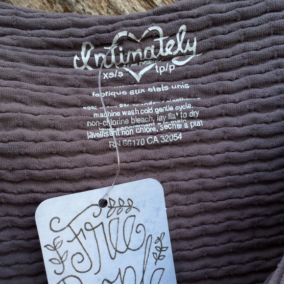 Free People Smocked Crop Top - Picture 4 of 4