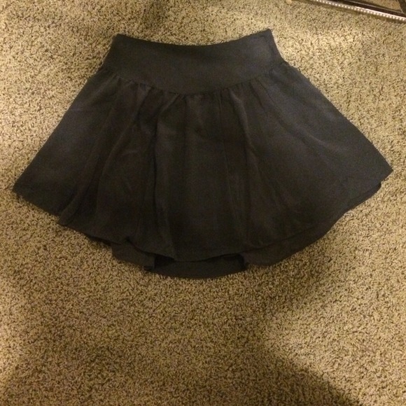 Grey skirt
