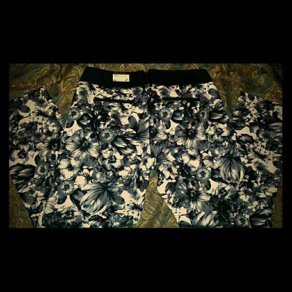 🚫🚫 SOLD🚫🚫EXPRESS ankle - Picture 1 of 4