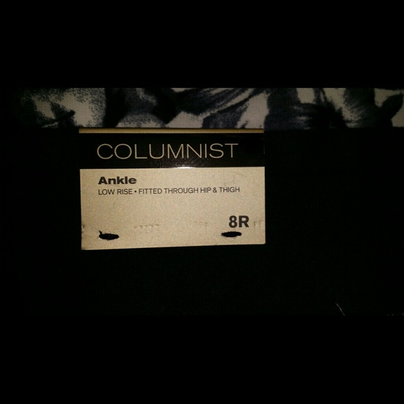 🚫🚫 SOLD🚫🚫EXPRESS ankle - Picture 3 of 4