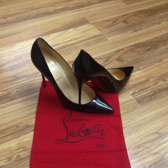 ❌❌SOLD❌❌Christian Louboutin Décolleté