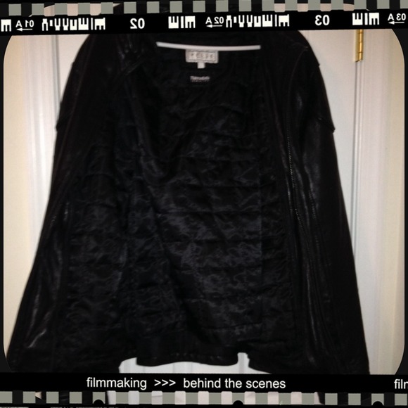 Leather jacket - Picture 2 of 4