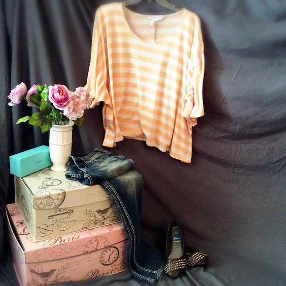 Oversized BCBGeneration shirt sz M - Picture 2 of 3