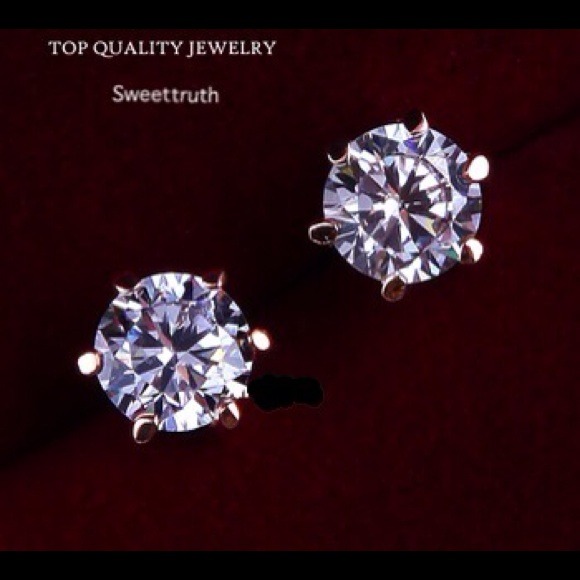 8mm Clear Austria Cubic Zirconia  Earring