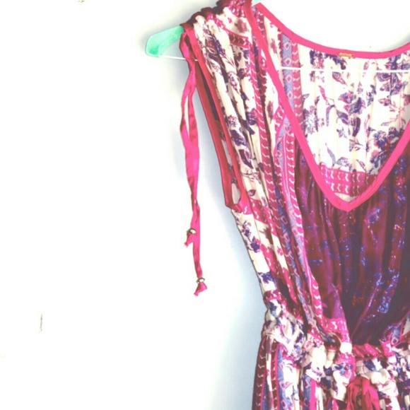 | SOLD | - Picture 4 of 4