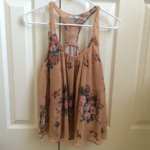 ❌SOLD❌ Urban Outfitters racer back top