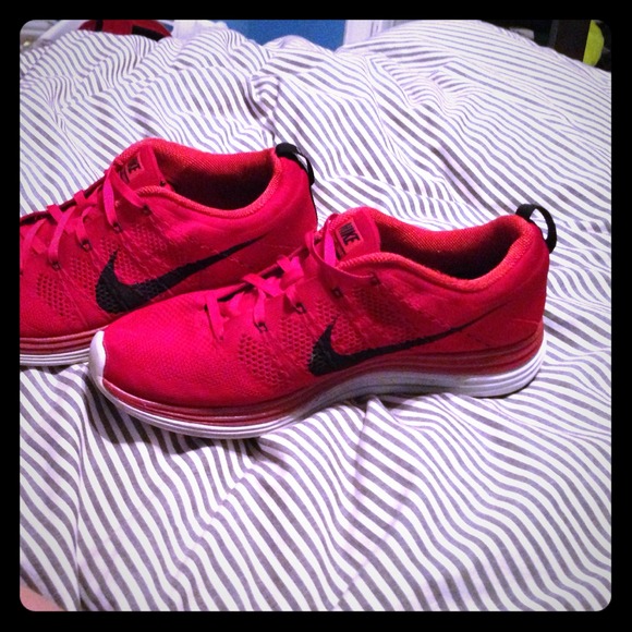 Nike Flyknit Lunar 1