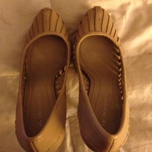 Sexy BCBG Leather size 7.5B