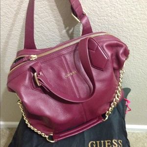 ***SOLD**Beautiful Maroon Guess Leather Bag/Clutch
